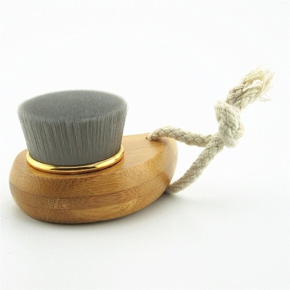 100% Natural Cherrywood Facial Cleansing & Exfoliating Brush - Picture 2 of 6